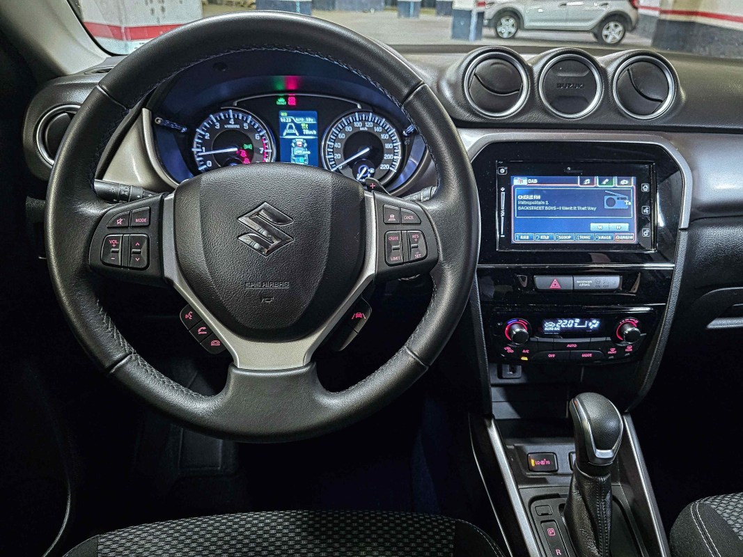 Suzuki Vitara — 22