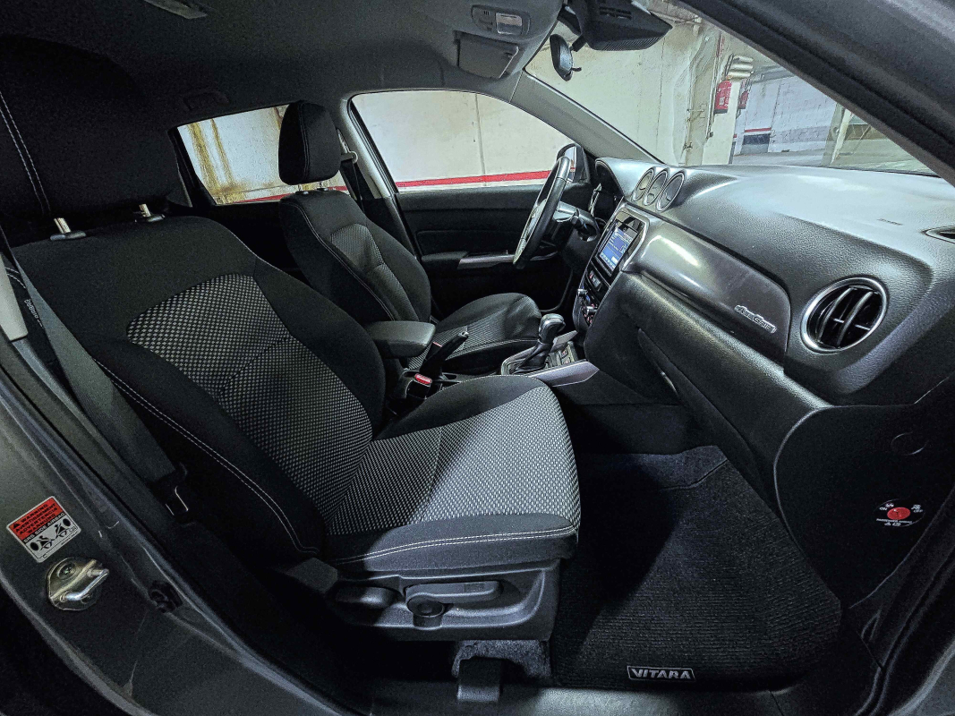 Suzuki Vitara — 19