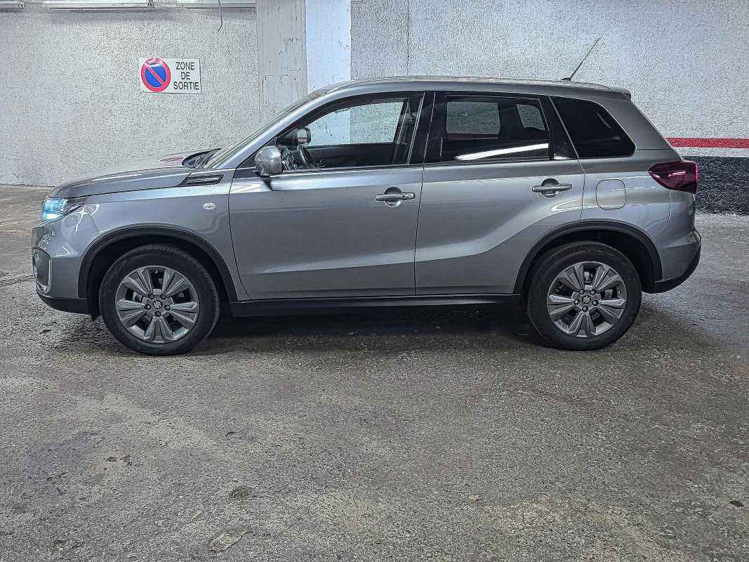 Suzuki Vitara — 13