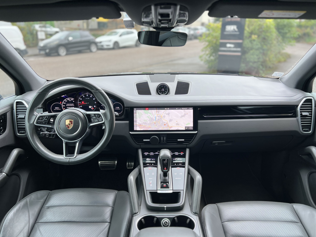 Porsche Cayenne — 5