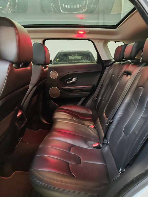 Land Rover Range Rover Evoque — 18