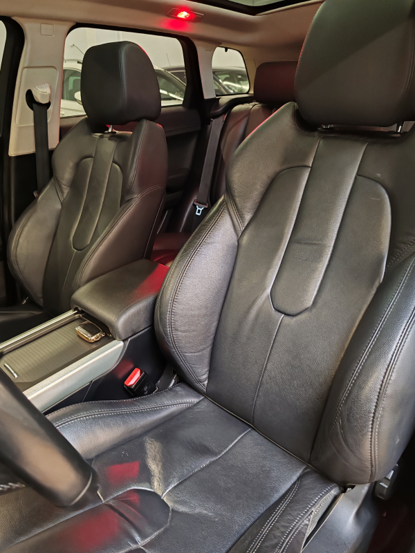 Land Rover Range Rover Evoque — 12
