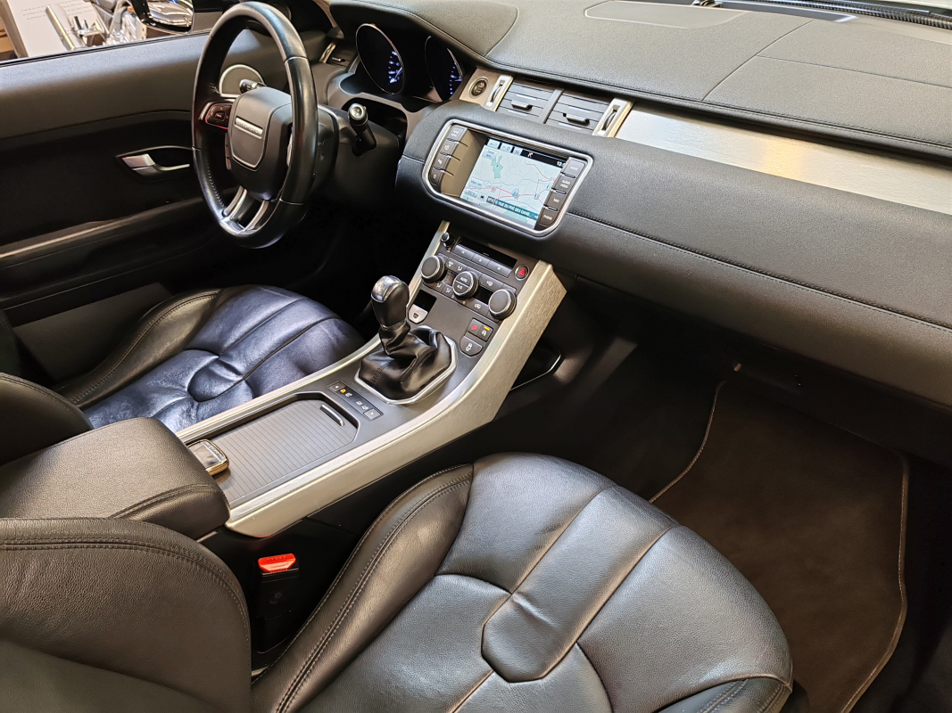 Land Rover Range Rover Evoque — 15