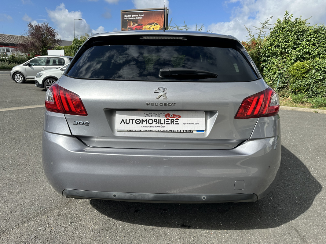 Peugeot 308 — 4