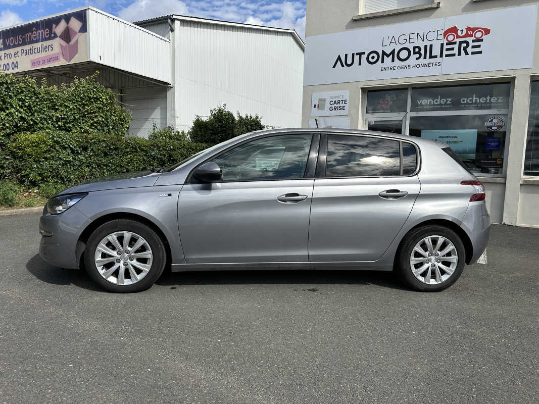 Peugeot 308 — 2