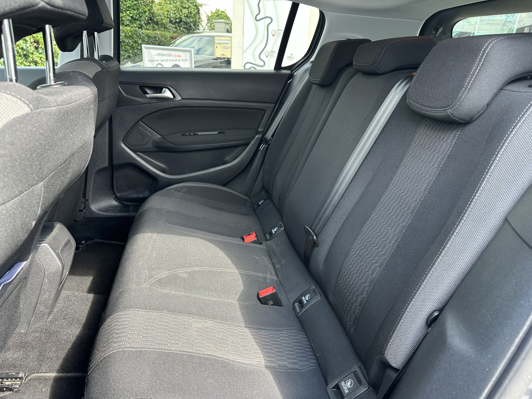 Peugeot 308 — 16