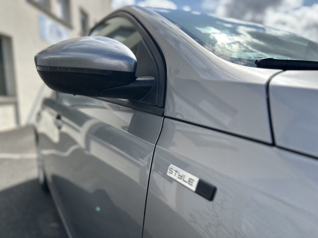Peugeot 308 — 18