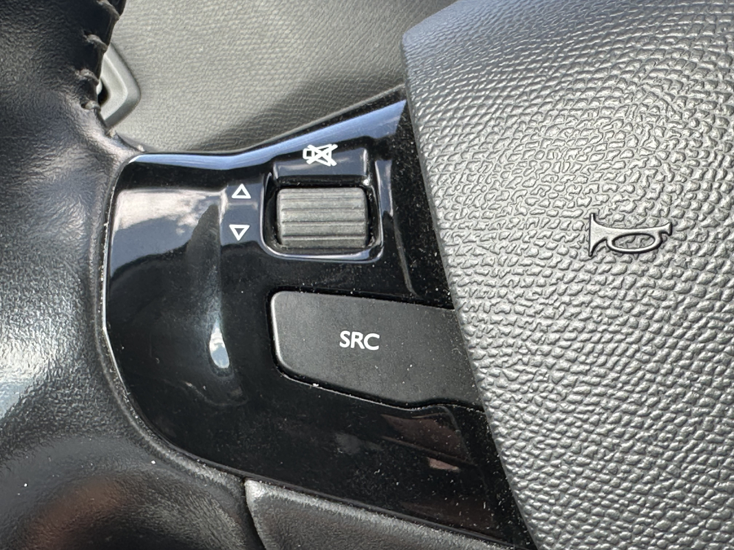 Peugeot 308 — 24
