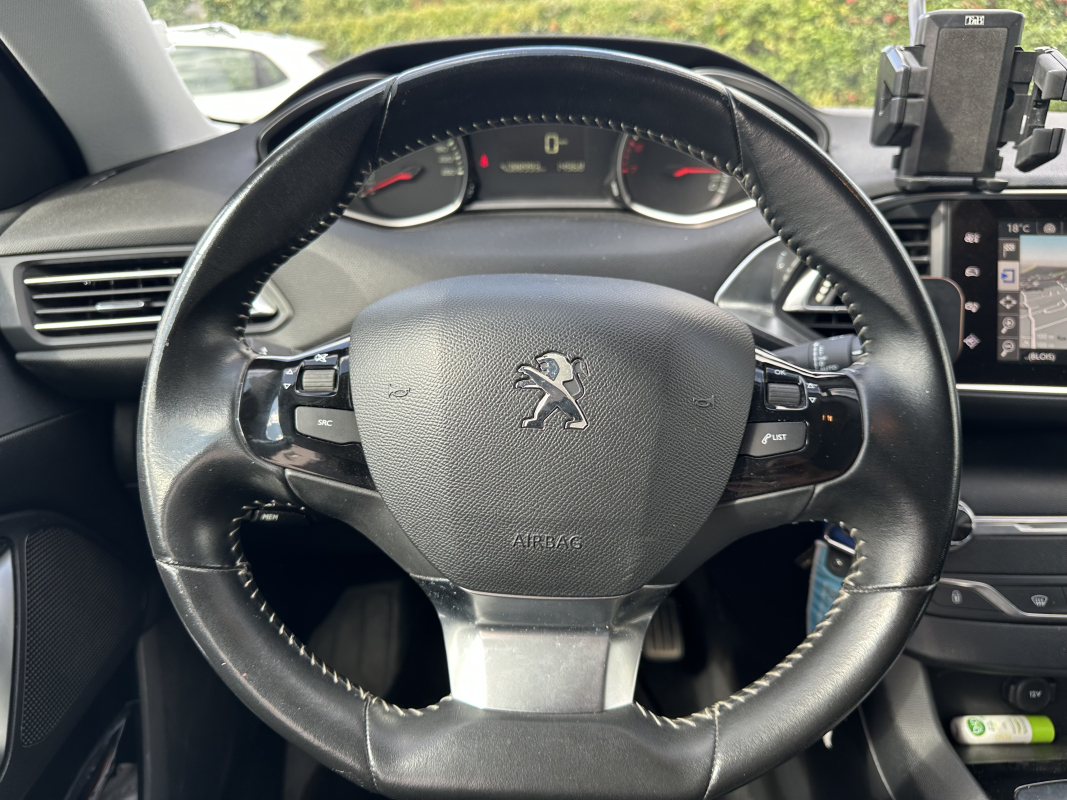 Peugeot 308 — 22