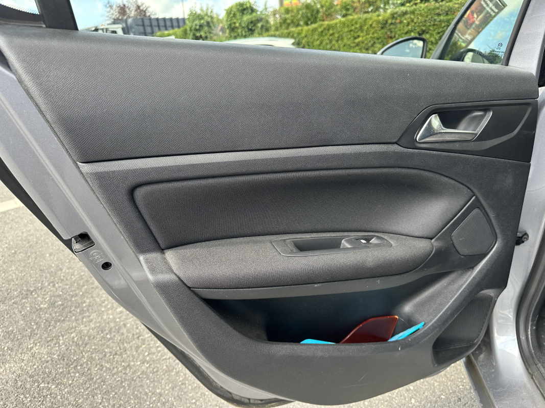 Peugeot 308 — 36