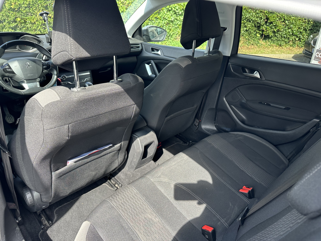 Peugeot 308 — 38