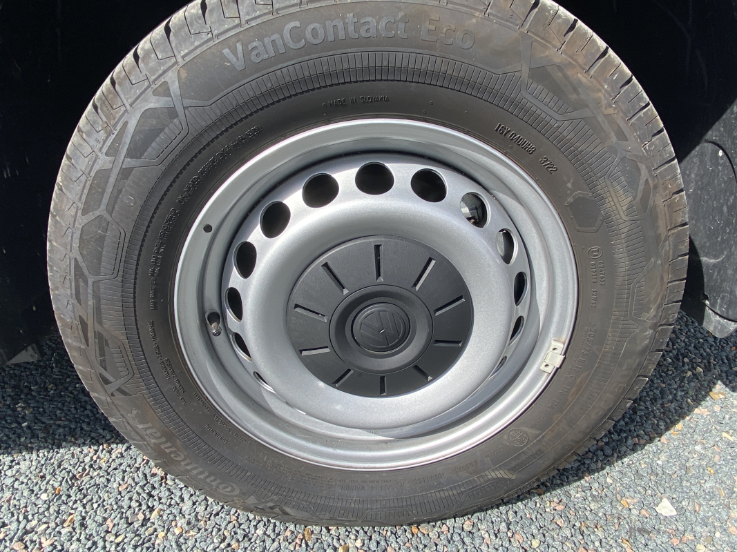 Volkswagen Crafter — 33