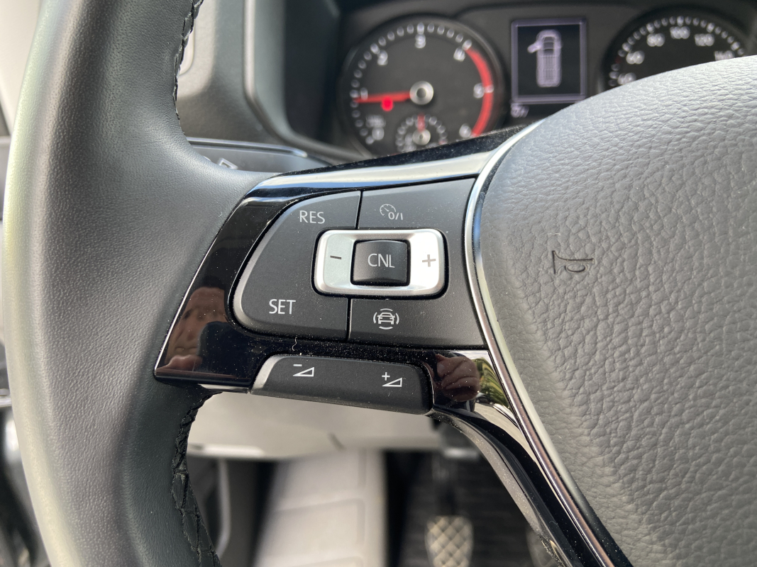 Volkswagen Crafter — 23