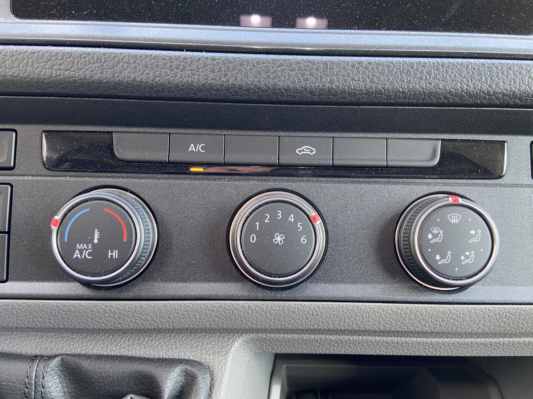 Volkswagen Crafter — 18