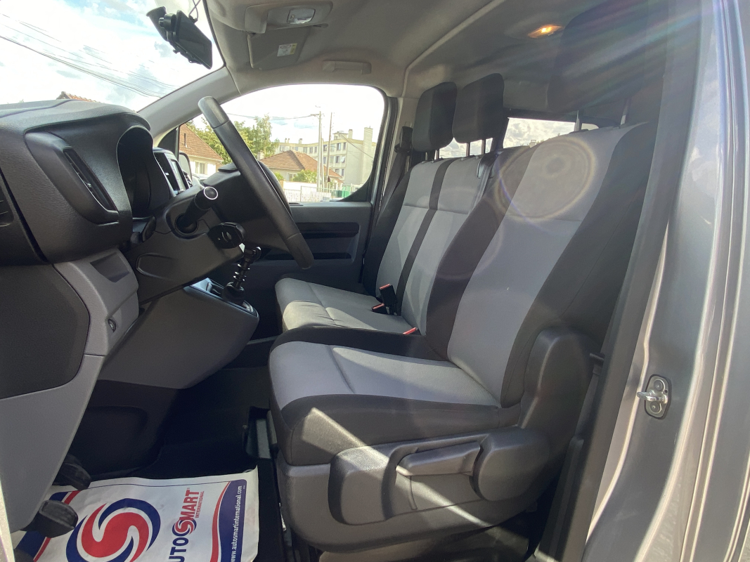 Toyota PROACE Combi — 13