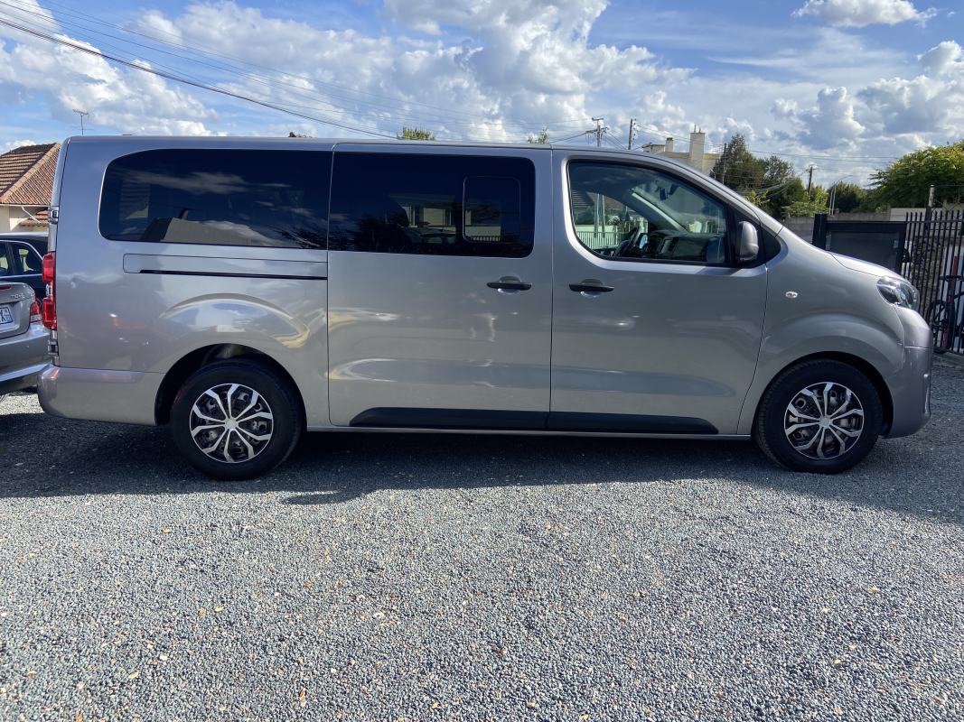 Toyota PROACE Combi — 4