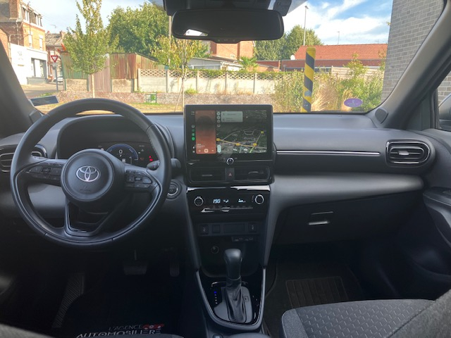 Toyota Yaris Cross — 30