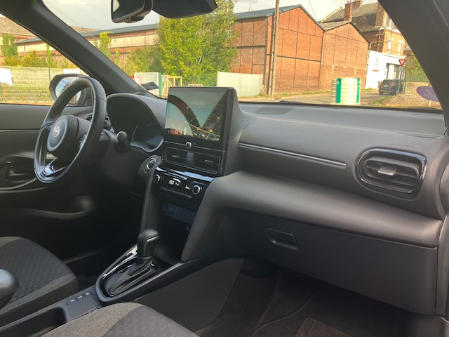 Toyota Yaris Cross — 18