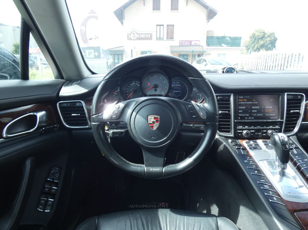 Porsche Panamera — 15