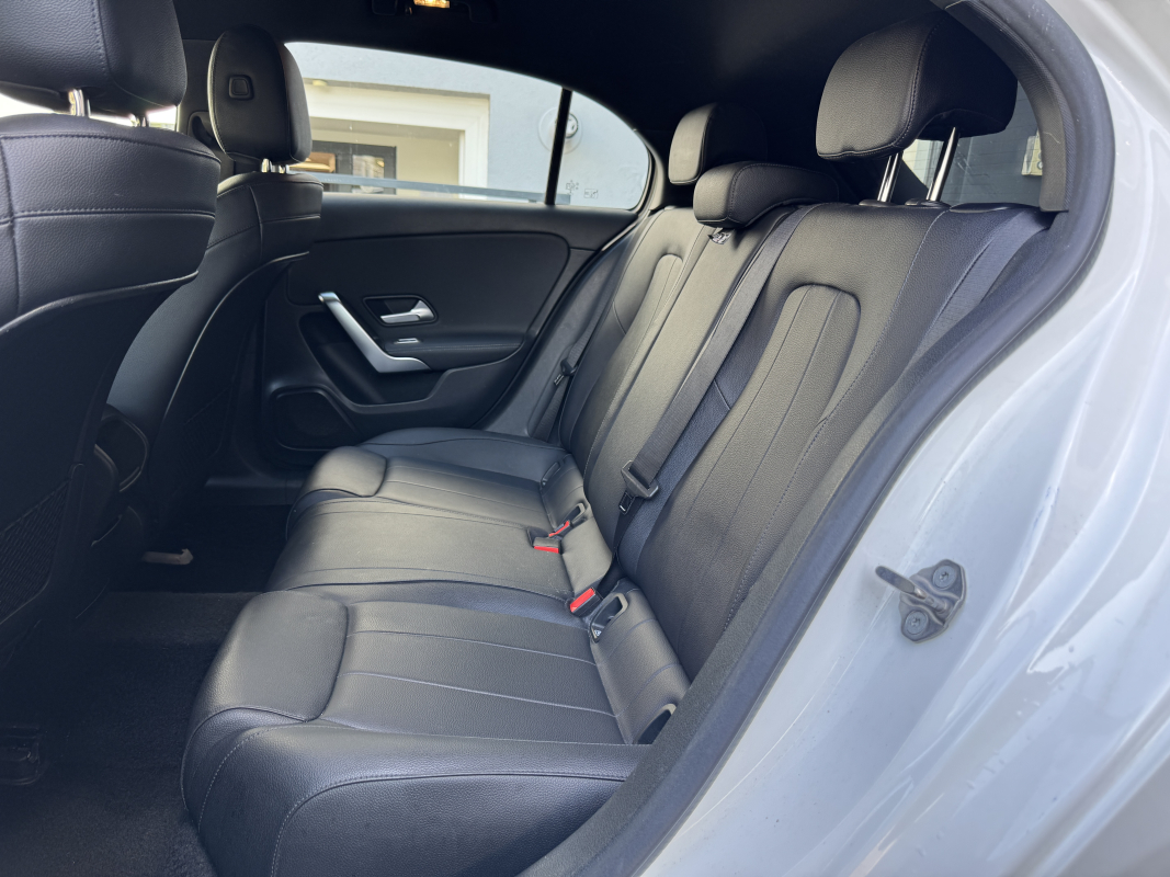 Mercedes Classe A — 23