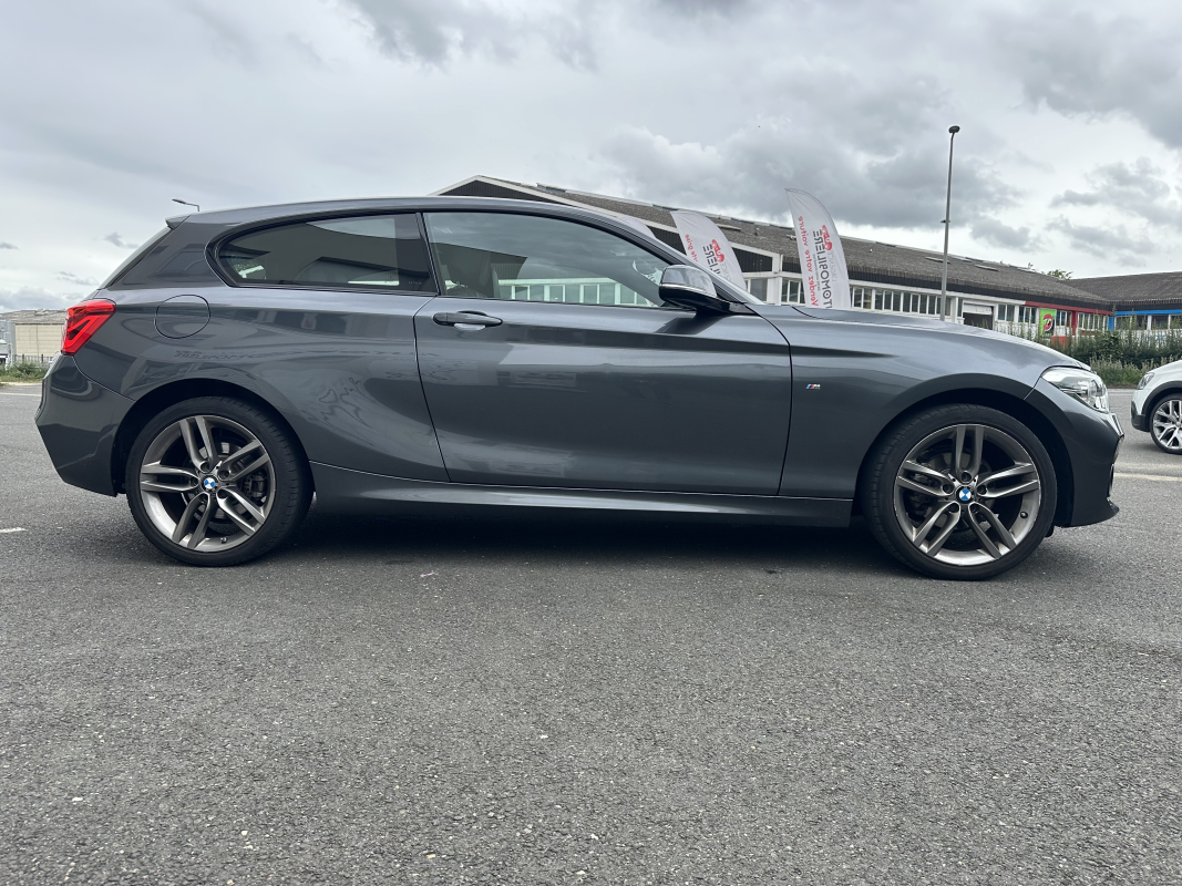 Bmw Série 1 — 6