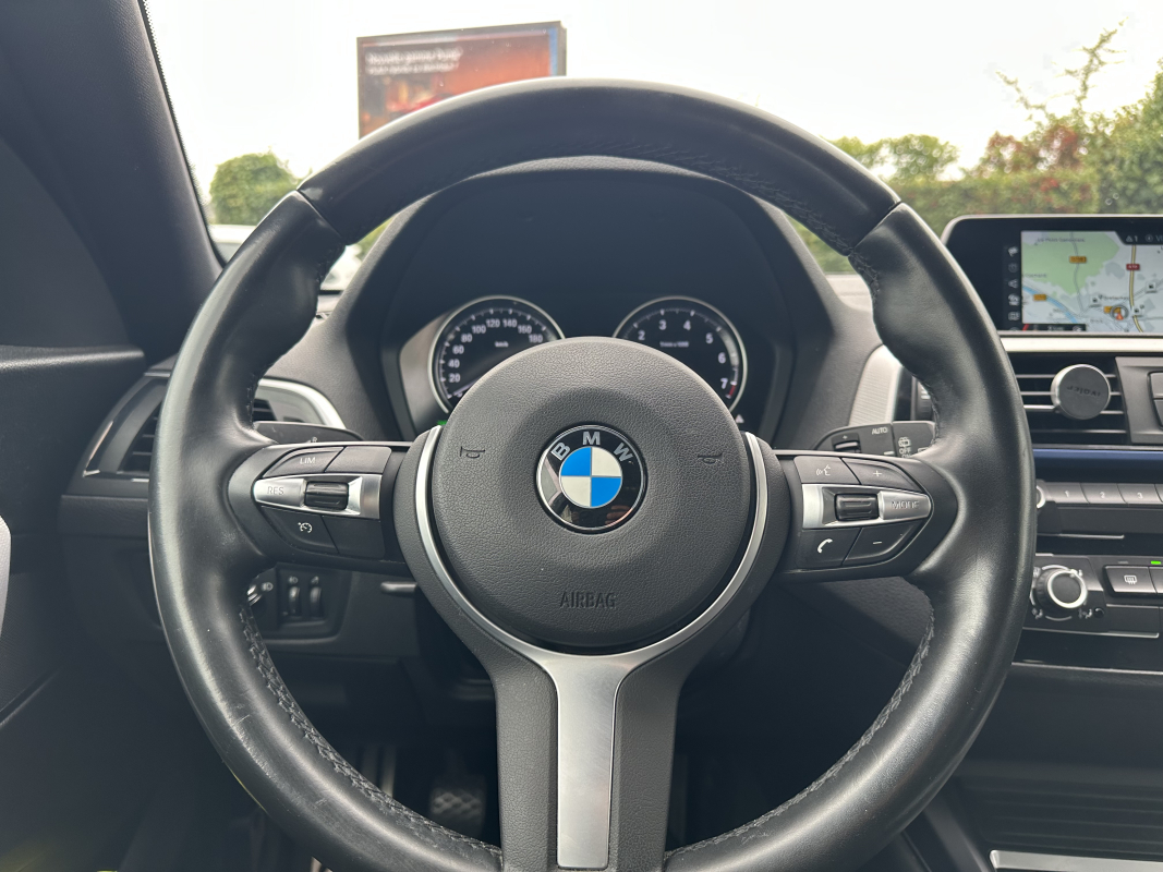 Bmw Série 1 — 22