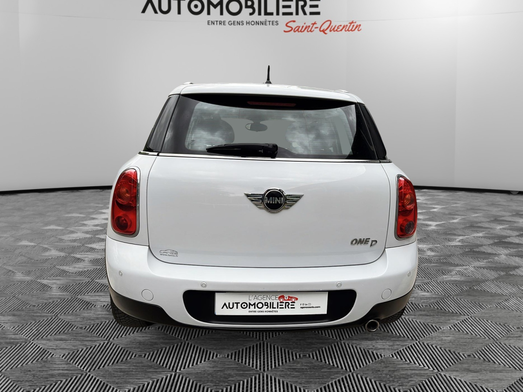 Mini Countryman — 4