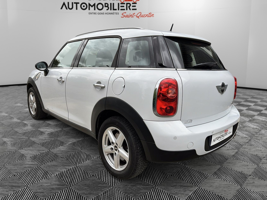 Mini Countryman — 3