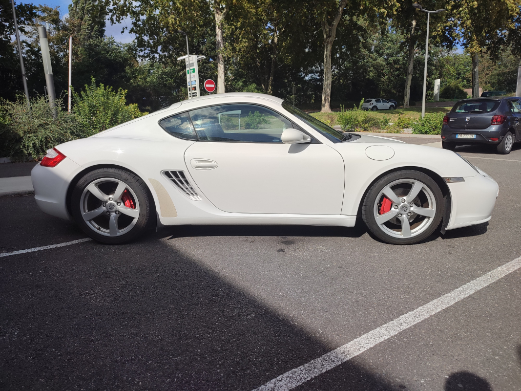 Porsche Cayman — 6