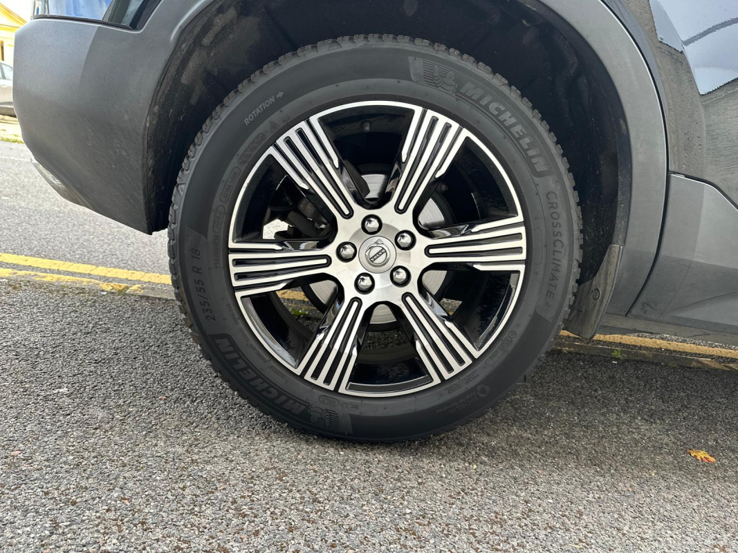 Volvo XC40 — 19