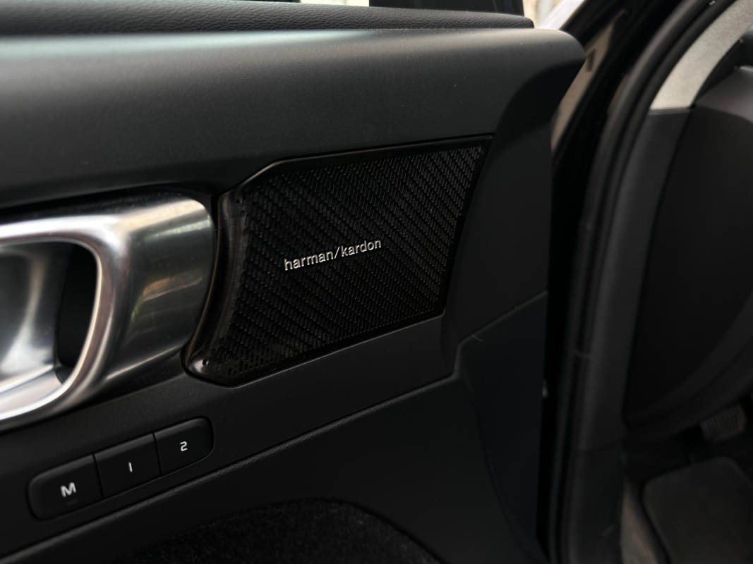 Volvo XC40 — 10