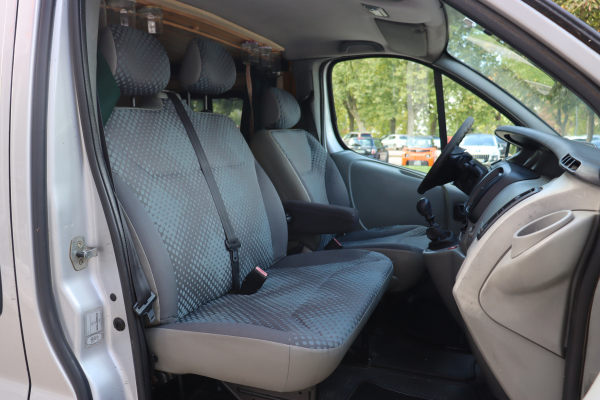 Renault Trafic — 9