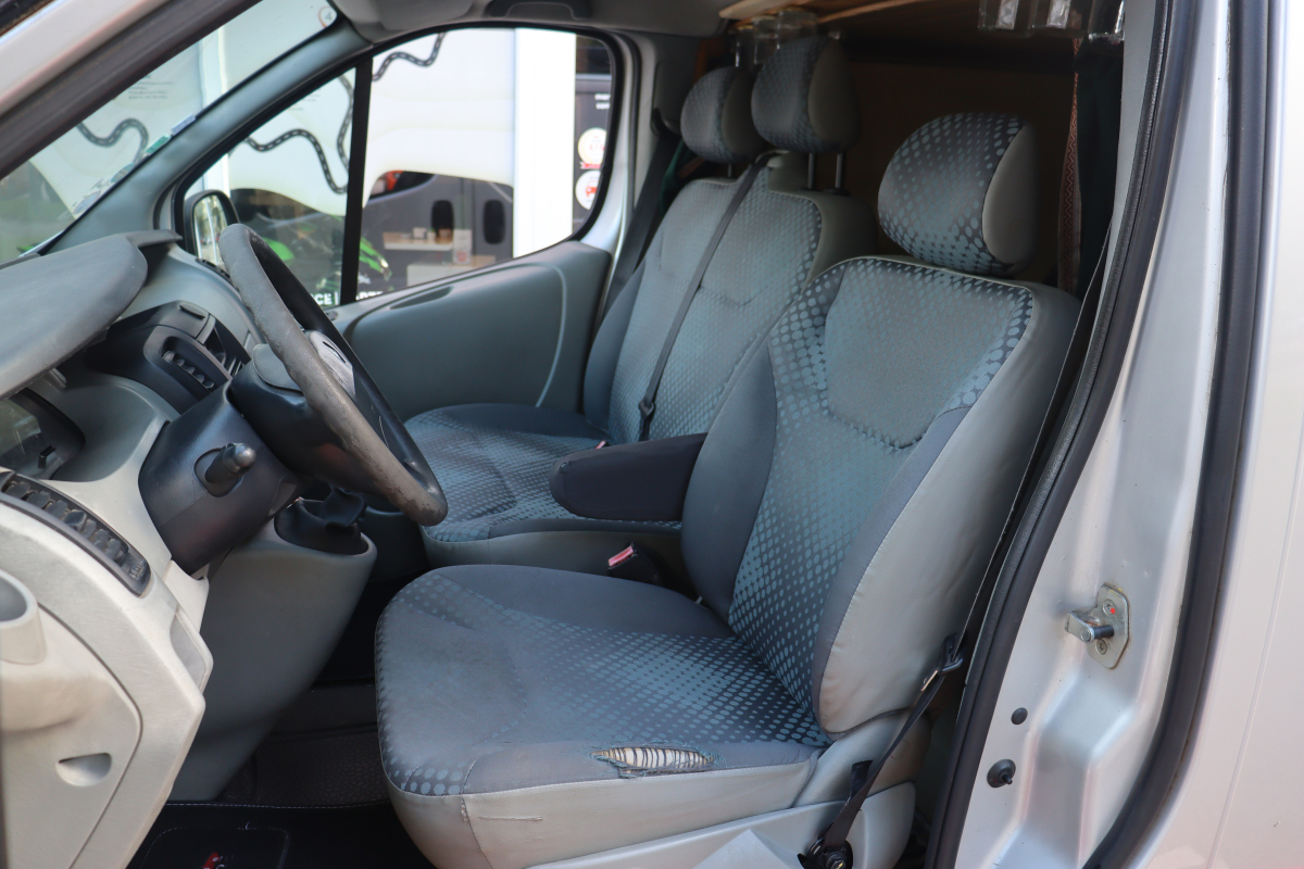 Renault Trafic — 15