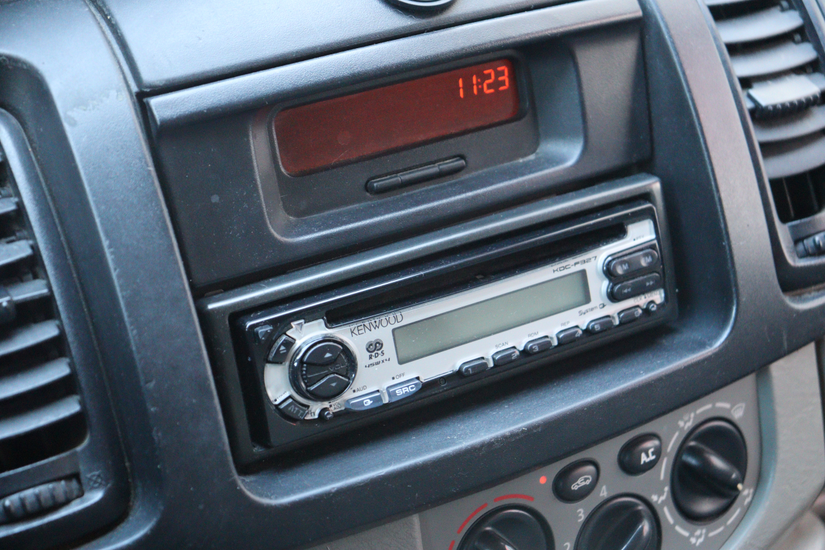 Renault Trafic — 11