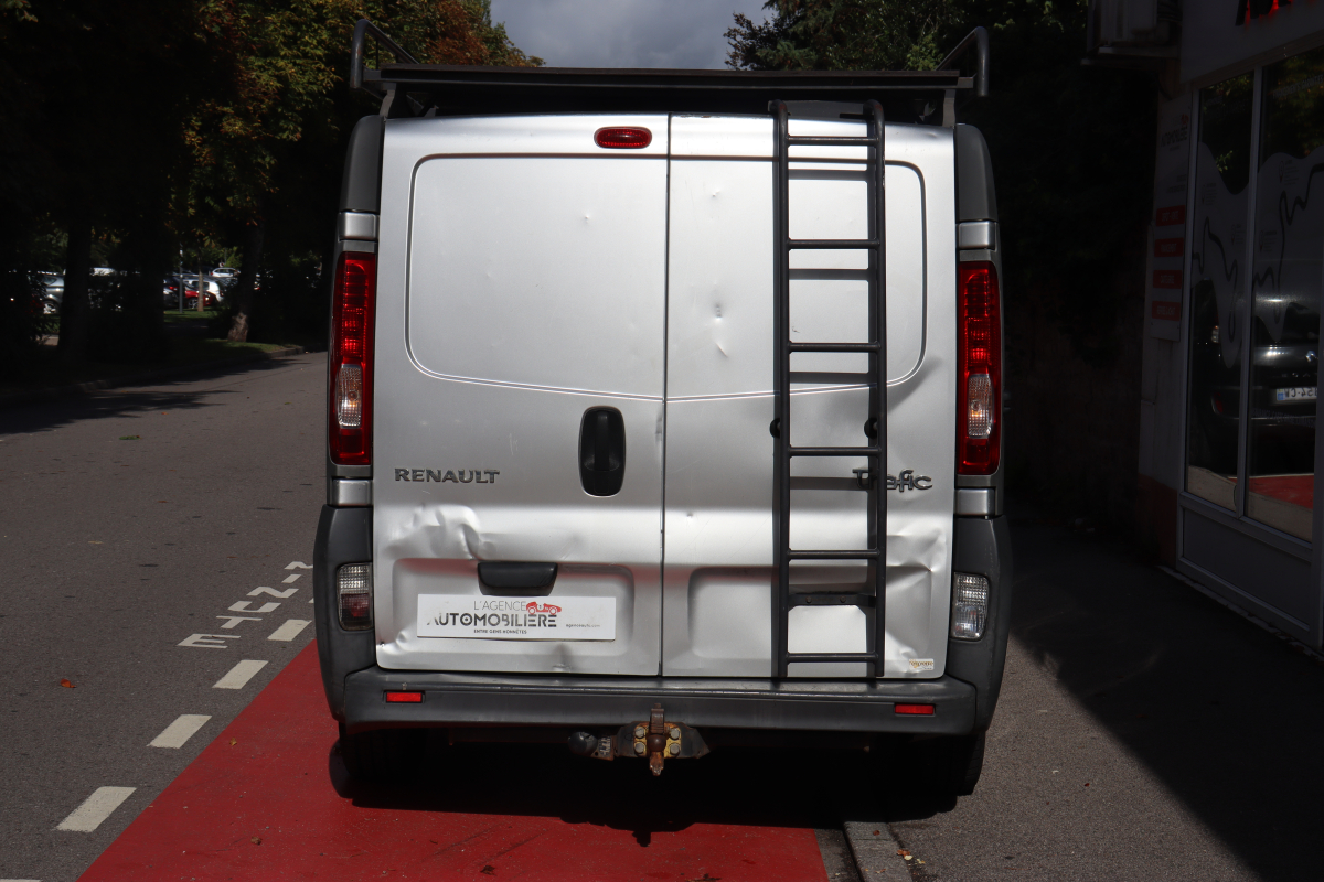 Renault Trafic — 4