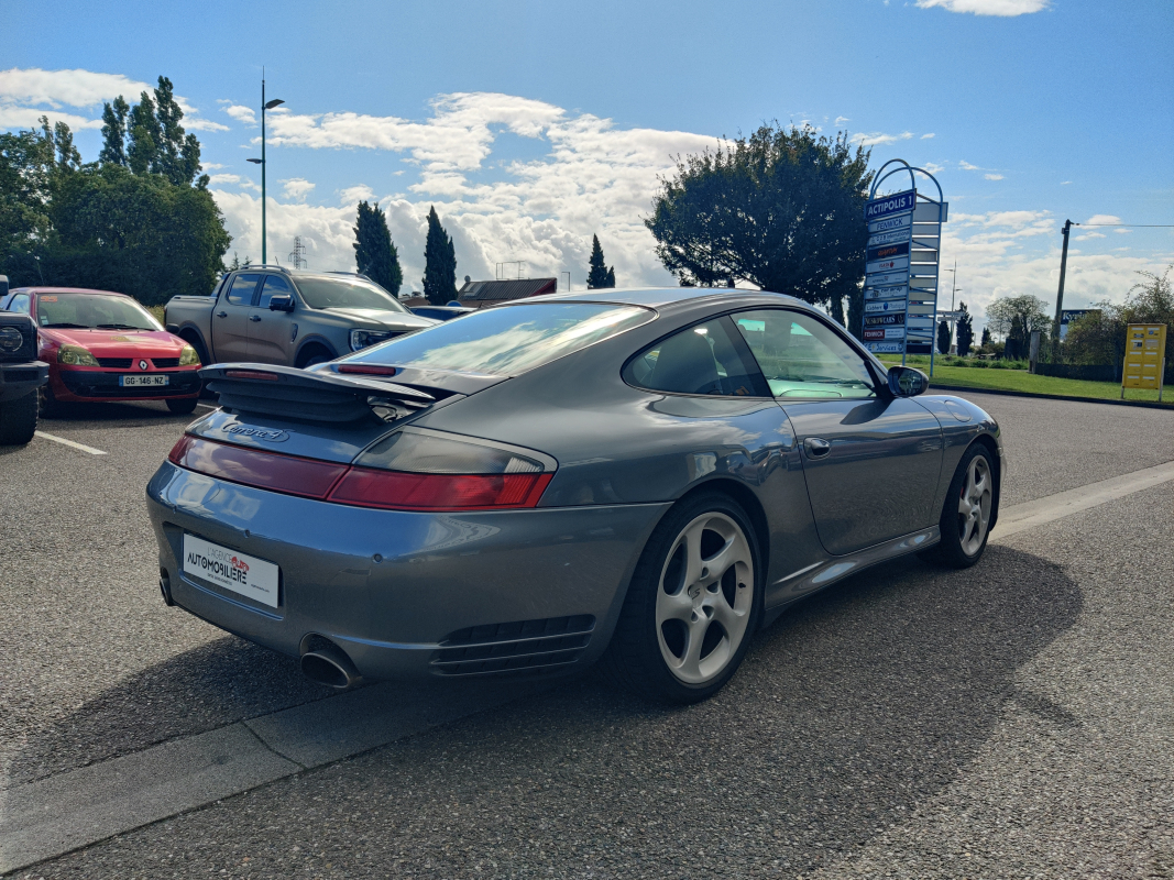Porsche 911 — 11