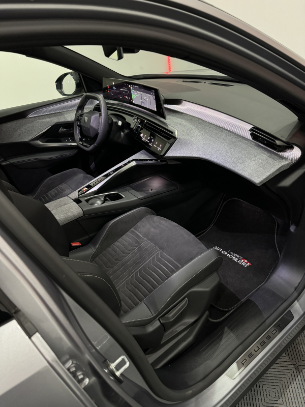 Peugeot 3008 — 12