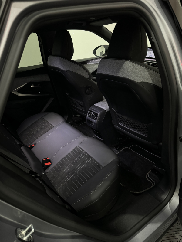Peugeot 3008 — 36