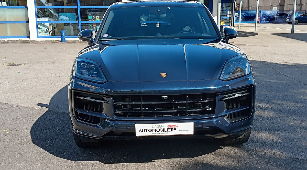 Porsche Cayenne — 2