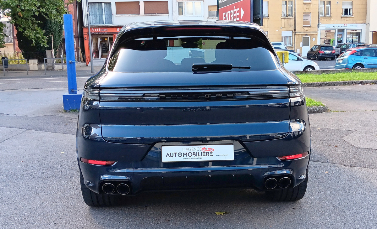 Porsche Cayenne — 5
