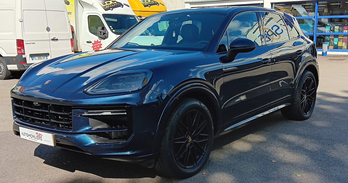 Porsche Cayenne — 3