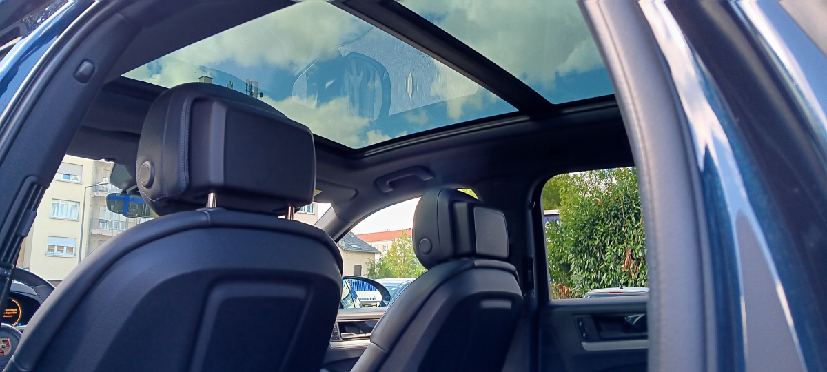 Porsche Cayenne — 7