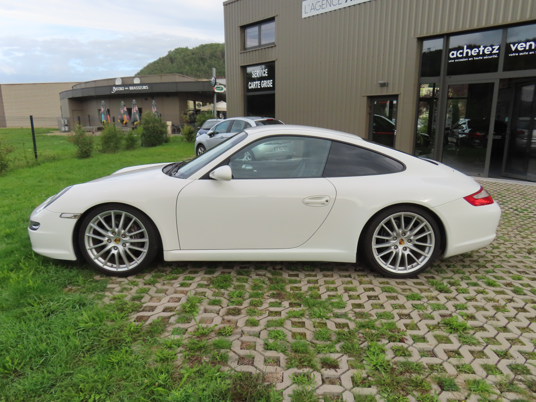 Porsche 911 — 8