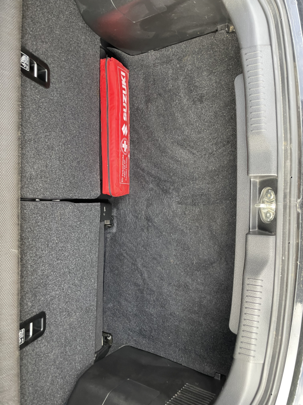 Suzuki Ignis — 18