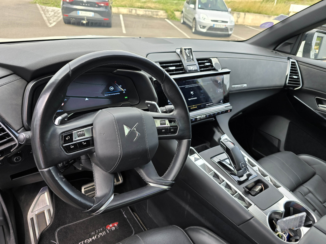 DS DS7 CROSSBACK — 15