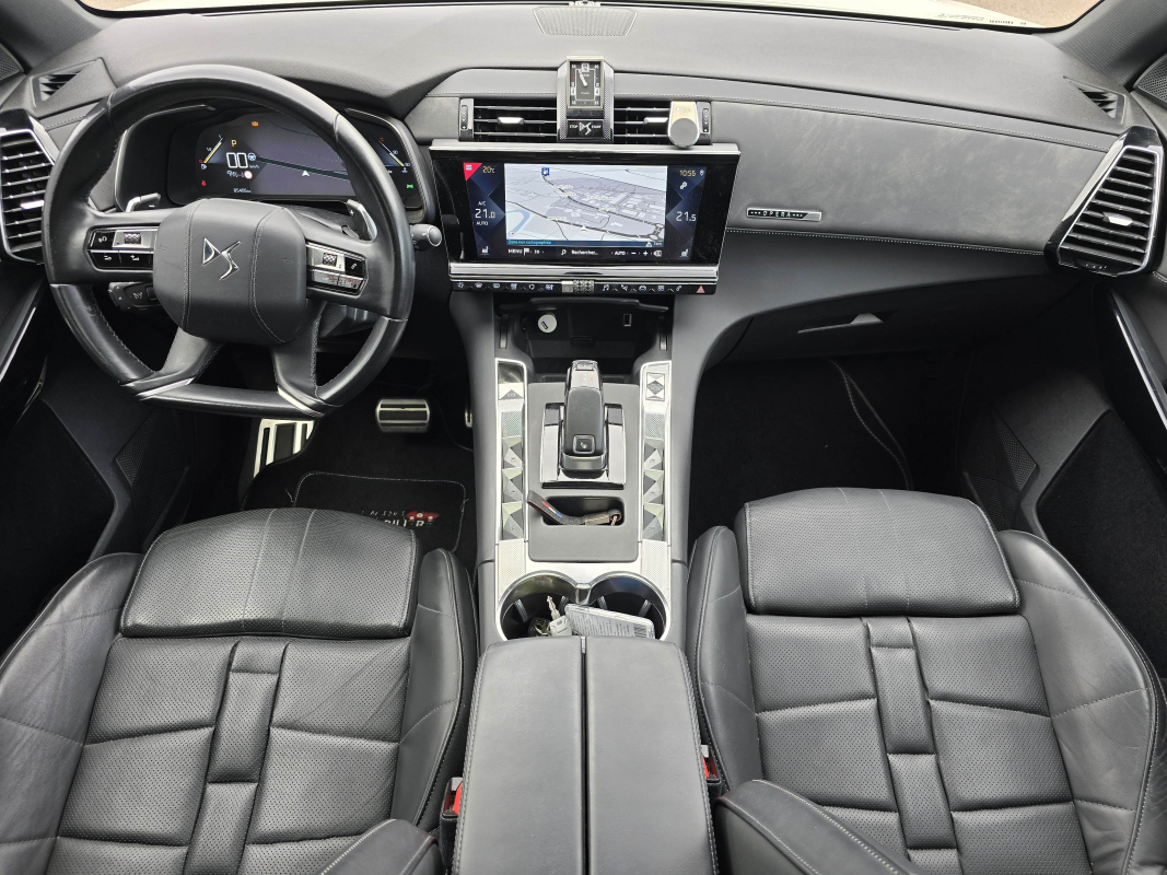 DS DS7 CROSSBACK — 12