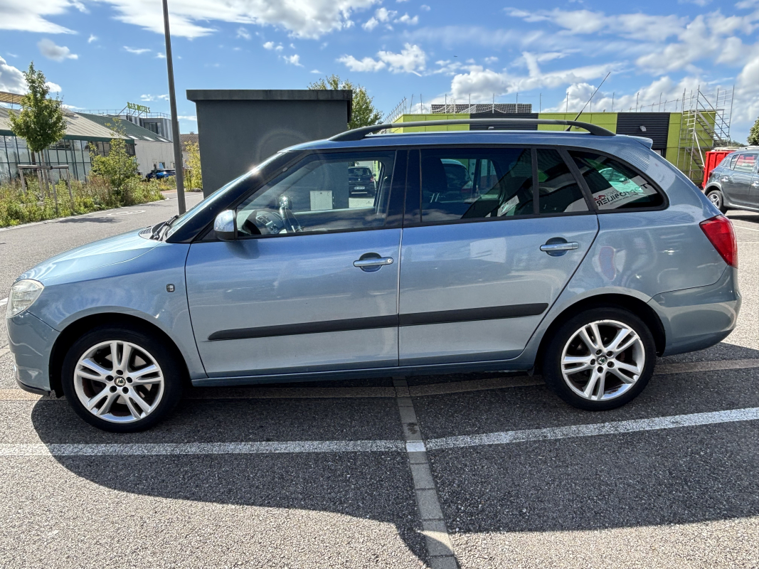 Skoda Fabia Combi — 4