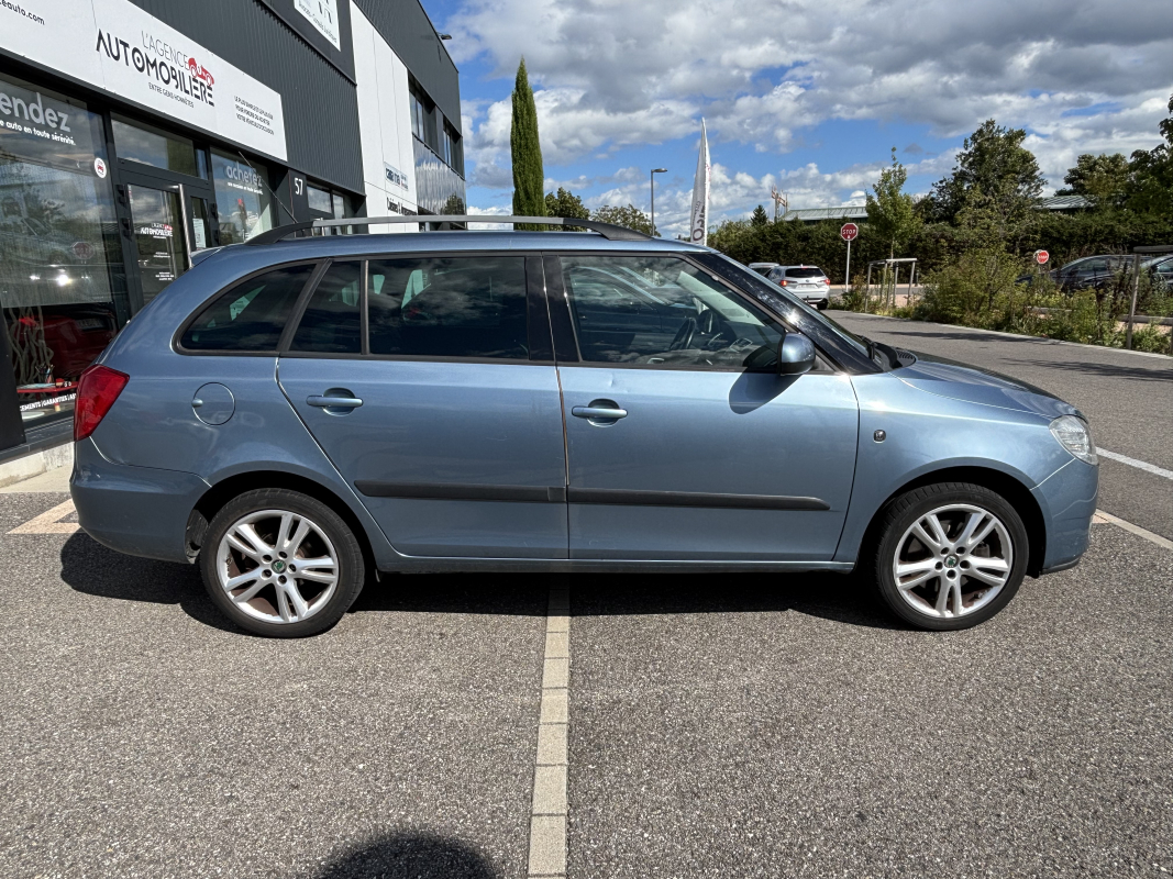 Skoda Fabia Combi — 8