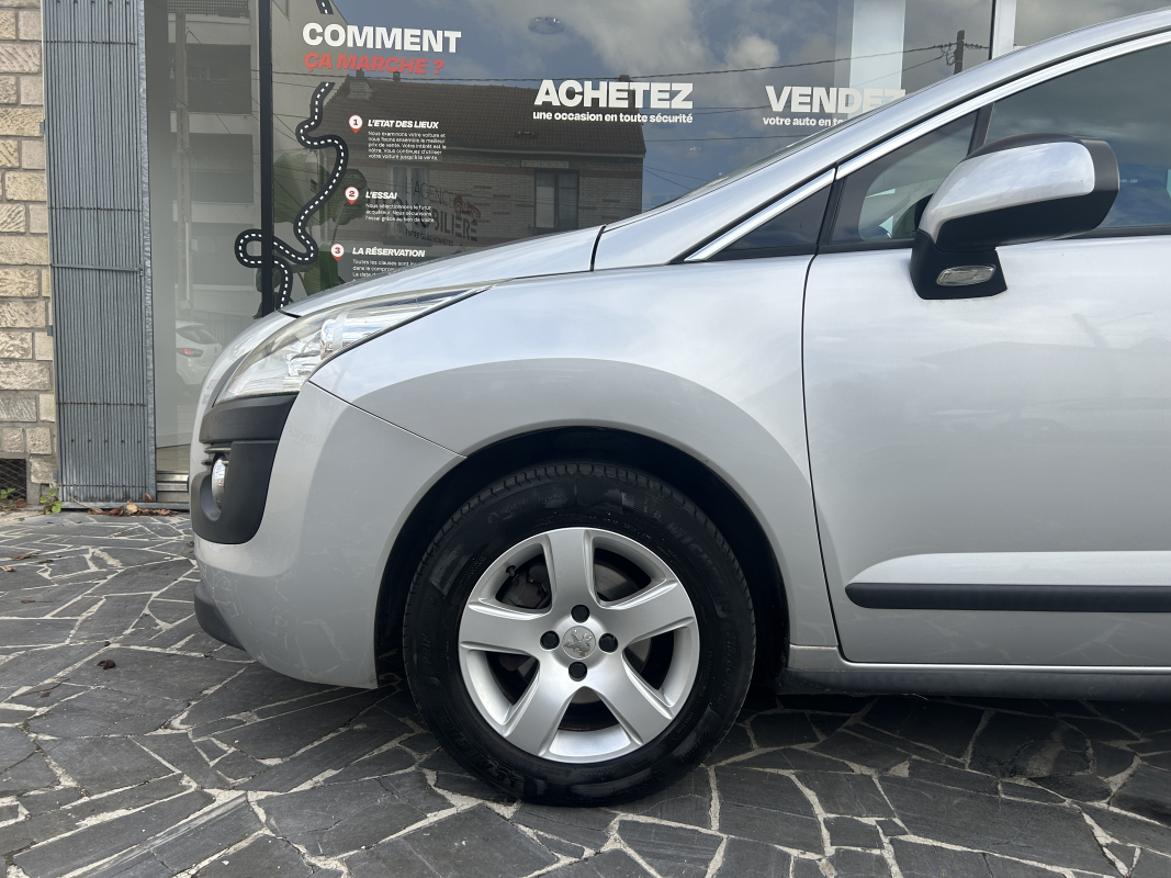 Peugeot 3008 — 8