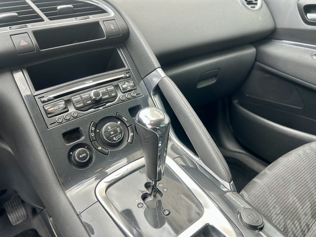 Peugeot 3008 — 13